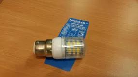 NauticLED Bulb-40 B22 Rondom schijnend, 2700K