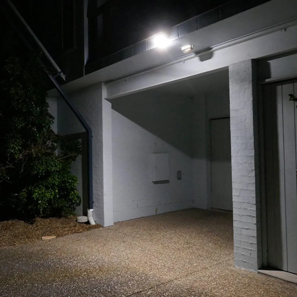 Swivelling Solar Security Wall Light 4000k