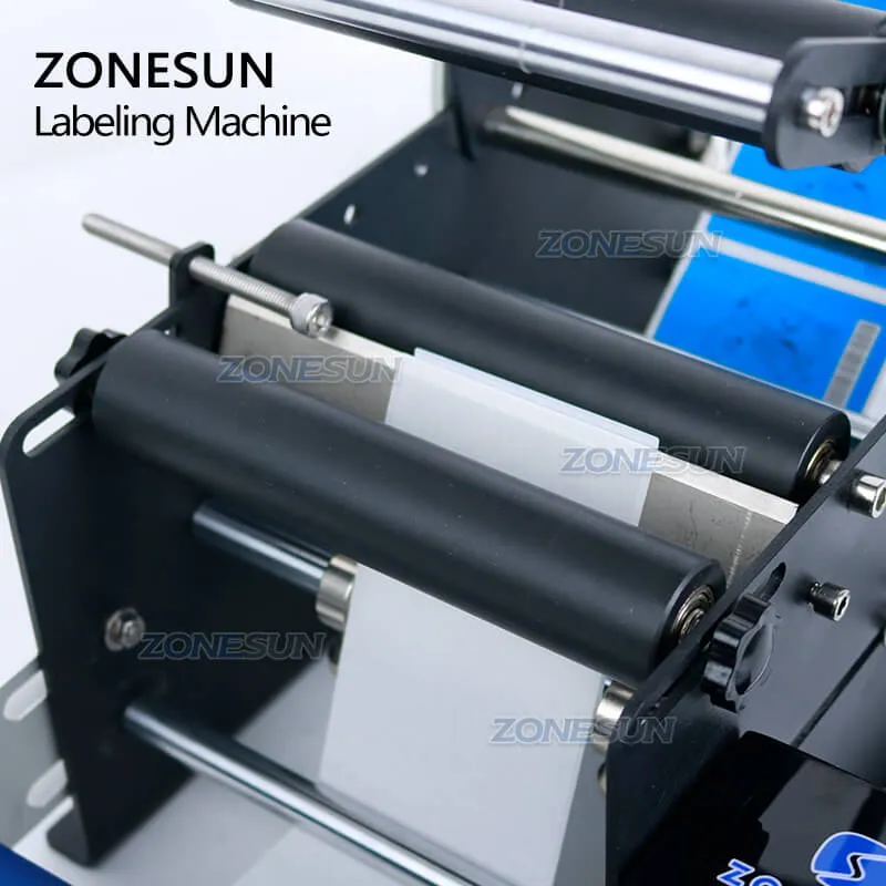 ZS-TB50SM Semi-automatic Glass Jar Labeler Shampoo Juice Plastic Round Bottle Self-adhesive Labeling Machine